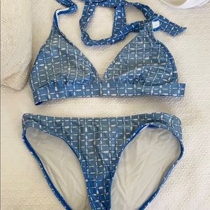 Blue vineyard vines bikini set worn a few times
